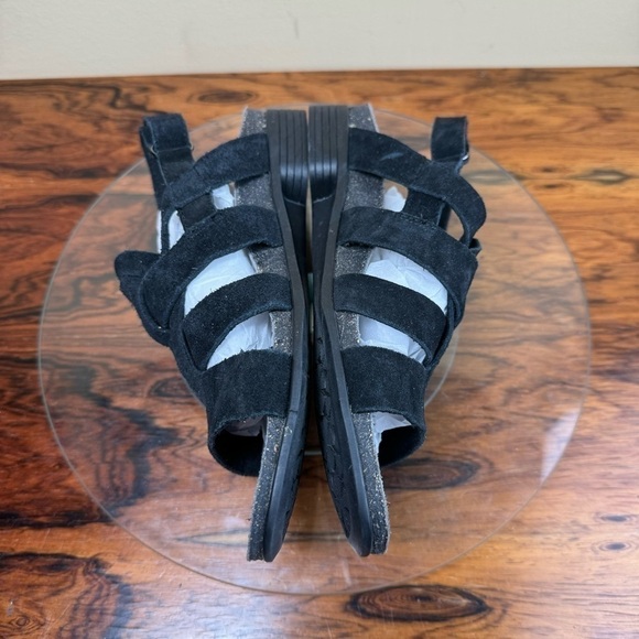 Munro Corine Sandals in black leather suede - Picture 12 of 15